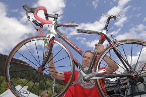 2007-Tourber-Rad-kaputt
